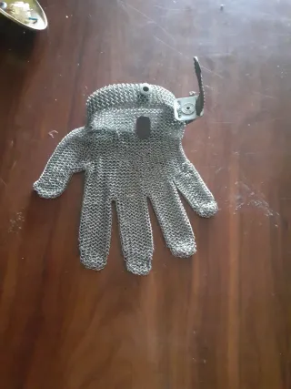 Guante de malla de acero