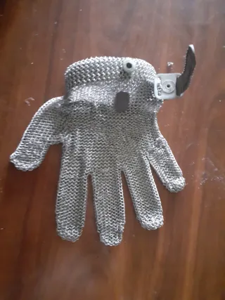 Guante de malla de acero