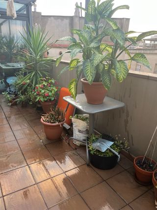 2 Tavoli da giardino in metallo TUNHOLMEN. 2x70€