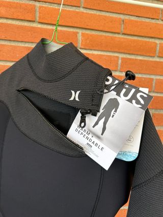 Neopreno Hurley Hombre 4/3mm Zip
Talla S