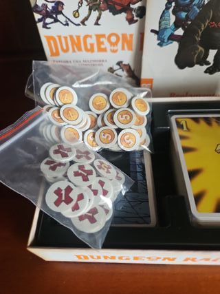 Dungeon Raiders Juego de Mesa