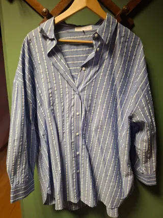 Blusa Rayas Azul y Blanco Talla M