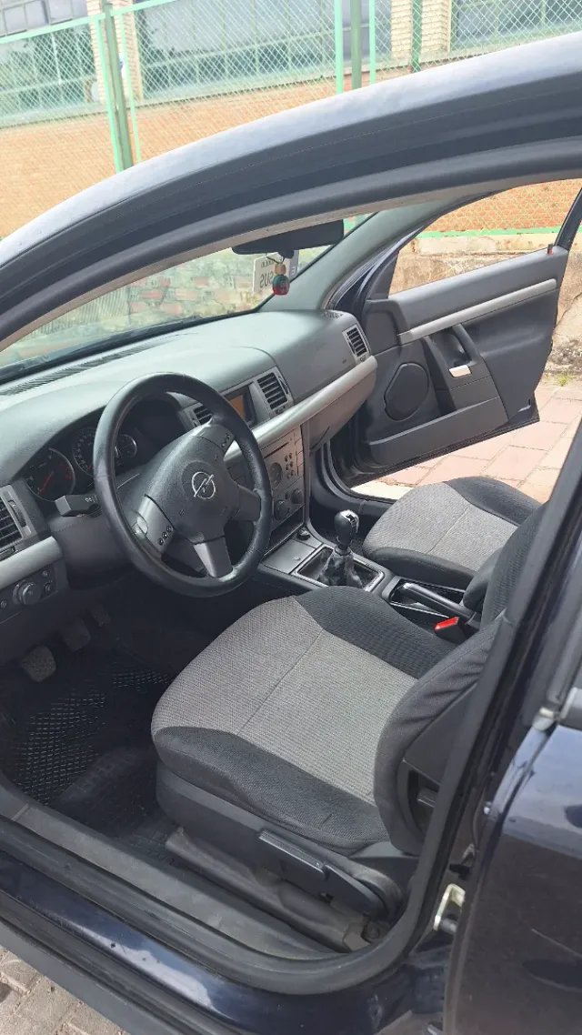Opel Vectra 2004