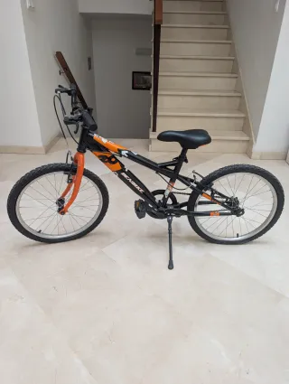Bicicleta infantil 20 naranja y negra
