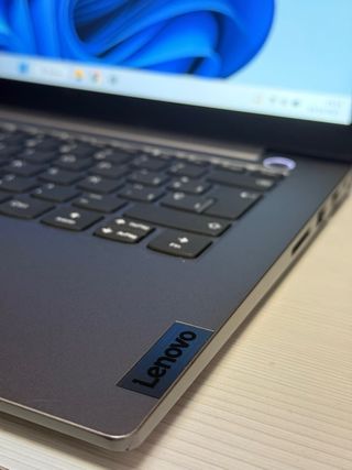 Portátil Lenovo Thinkbook 14 G4 ABA Gris/Plata