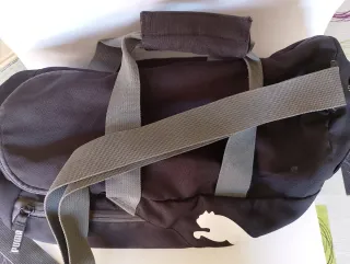 Bolsa Deporte Puma Negra y Gris