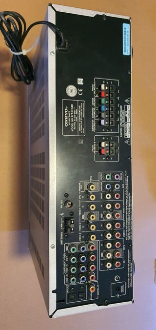 Receptor AV Onkyo HT-R340 Plata