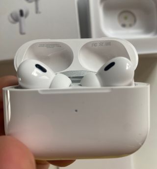 Apple AirPods Pro 2