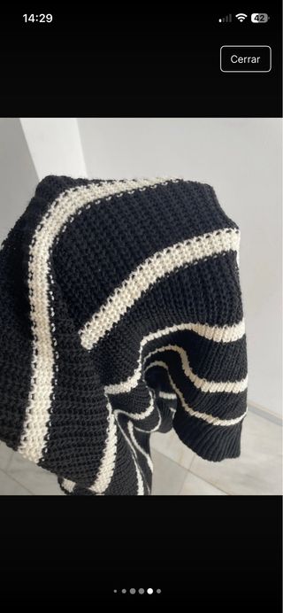 Jersey de lana negro y blanco a rayas
