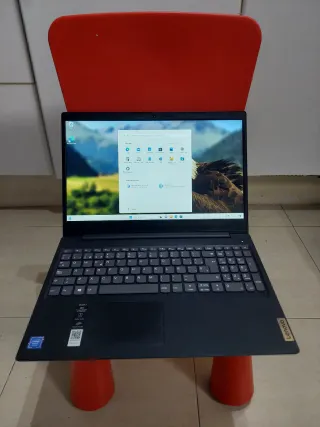 Ordenador Portátil Lenovo IdeaPad 3 
