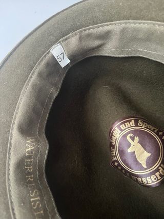 Cappello marrone da uomo