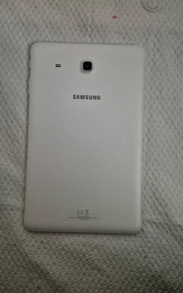 Samsung Galaxy Tab E Bianco