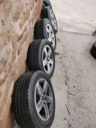Llantas Audi A3 15" aluminio.