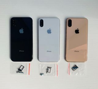 Nuova custodia/chassis per iPhone XS