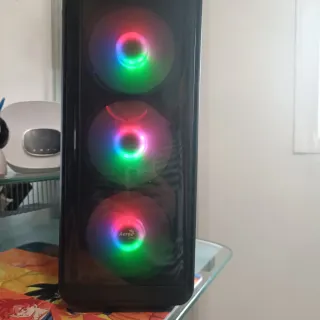 Torre Gaming PC Negra con RGB