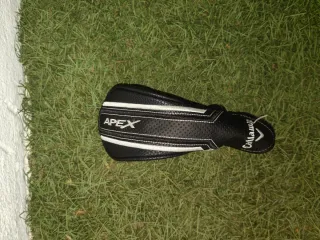 Funda Callaway Apex