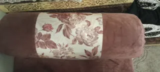 Sofá marroquí de tela y terciopelo