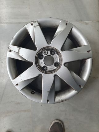 Llanta 17 renault