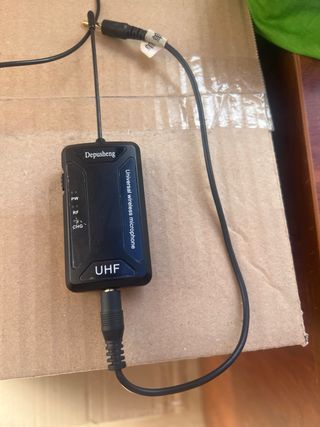 Micrófono Inalámbrico UHF con Receptor