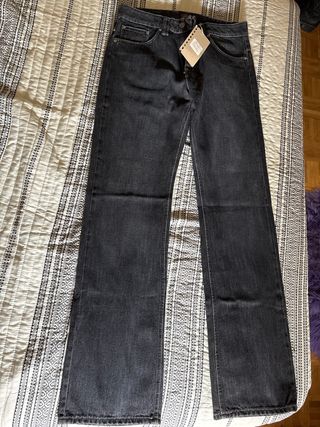 Pantalón vaquero negro