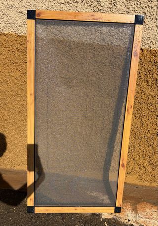 Mosquitera de aluminio imitación madera