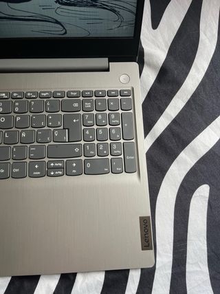 Ordenador portátil Lenovo Plata