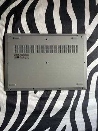 Ordenador portátil Lenovo Plata