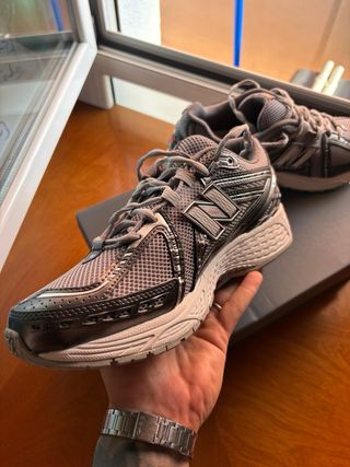 New Balance 1906R Talla 42.5 y 43