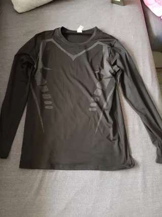 Camiseta licra negra nueva
