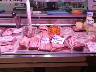 Traspaso carnicería mercado Torrefiel (Valencia).