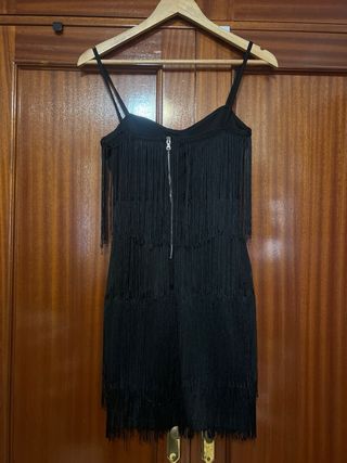 Vestido negro flecos talla S