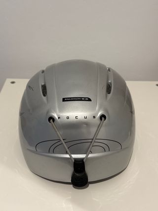 Casco de esquí Salomon plateado