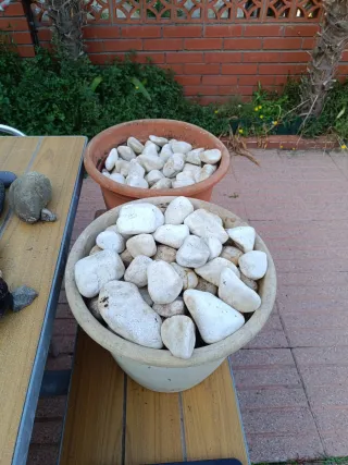 Canto rodado blanco Macael. 80 kg