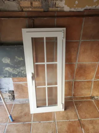 Ventana doble acristalamiento blanca