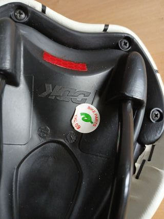 Sillín BH Blanco con Diseño Negro