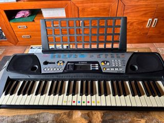 Teclado Yamaha PSR-I7
