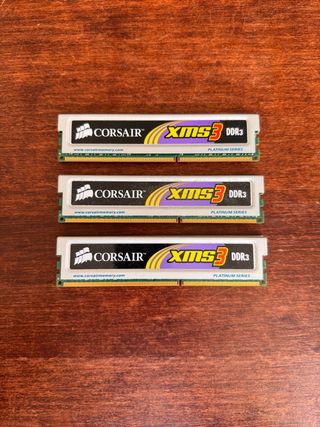 3x Corsair XMS3 DDR3 Platinum Series RAM
