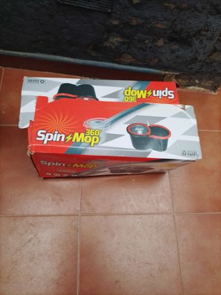 Fregona giratoria de 160 grados de rotación