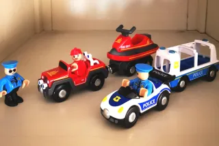 Juguetes Coches Play tive 1-8 años 

