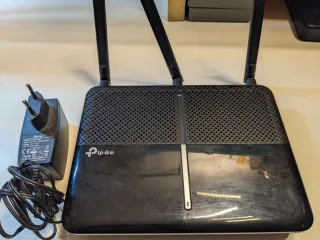 Router TP-Link VR600 Modem