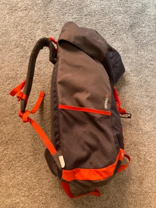 Mochila Quechua Arpenaz 40 Gris Naranja
