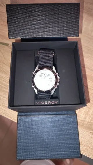 Reloj Viceroy Negro y Plateado