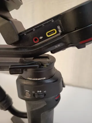 Estabilizador Gimbal para Cámara