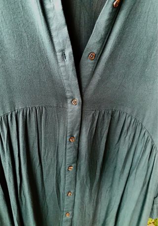 Vestido camisero verde Stradivarius 