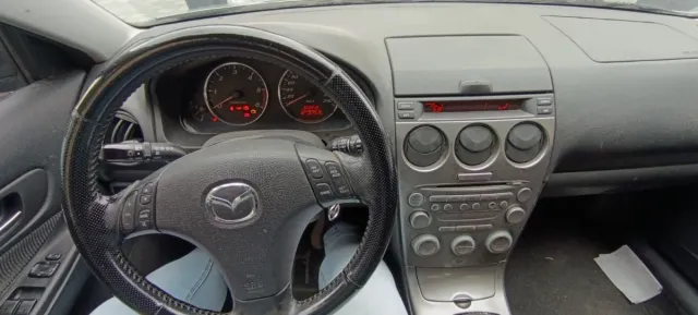 Mazda 6 2004