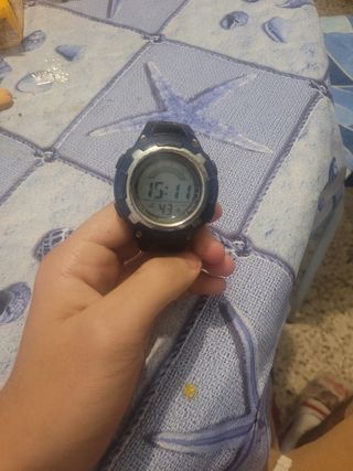Orologio digitale Casio blu e nero