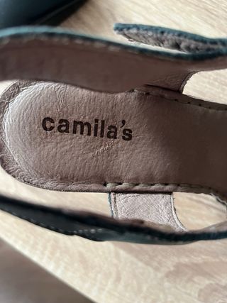 Sandalias de piel con tacón
