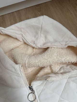 Chaqueta de pana beige