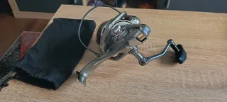 Carrete de pesca NGK 10000
