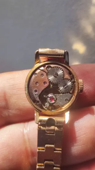 Reloj SAWAR Suizo 17 Joyas Vintage Oro